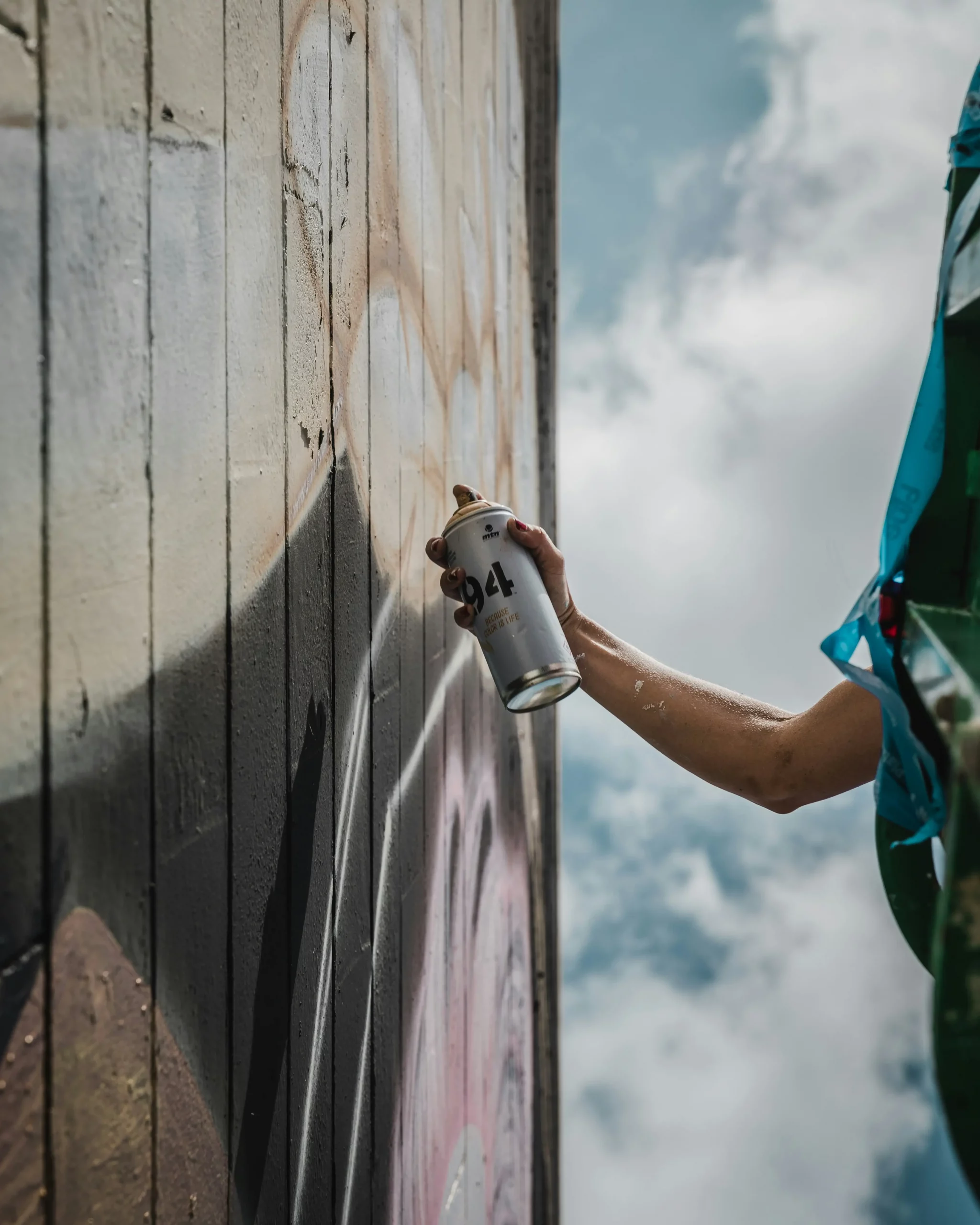 How to Make Aerosol Spray Paint By Expert Guide